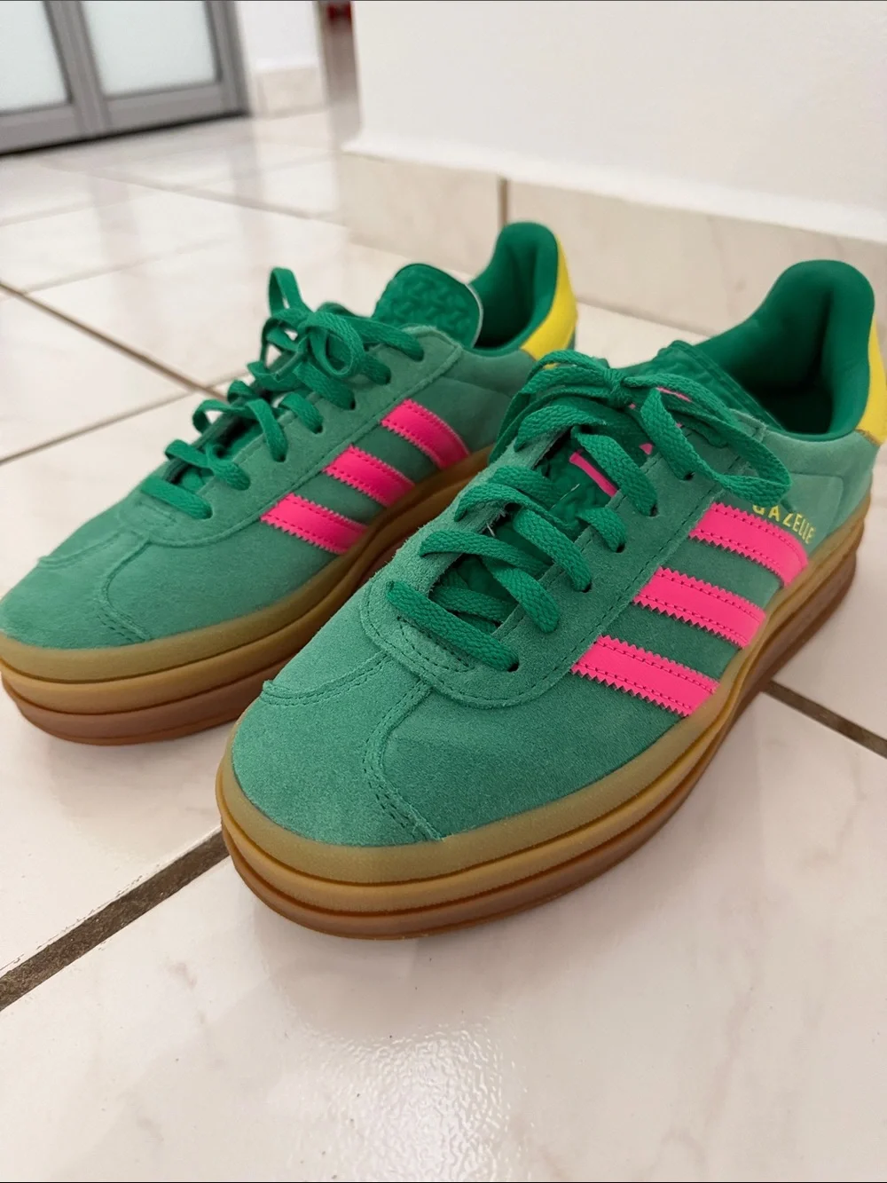 Adidas Gazelle - Picture 1 of 5
